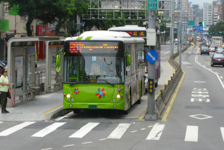An electric bus waiting for passengers in Taipei,China